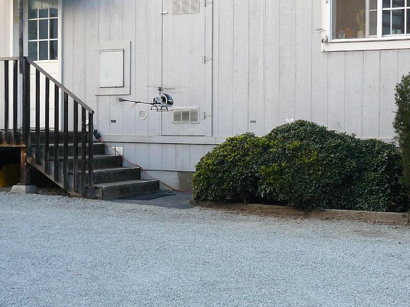 P1010122.JPG - it's flying!!