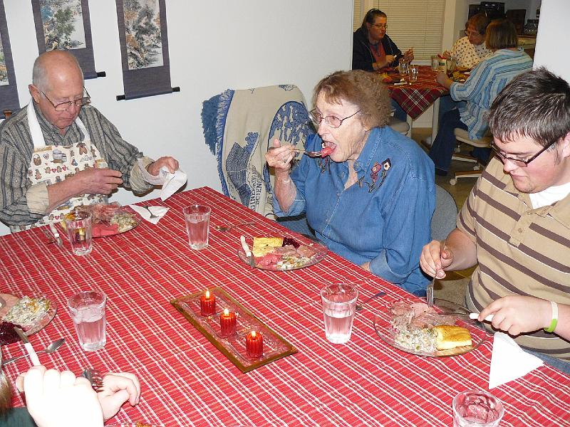 P1010135.JPG - Christmas dinner at Aromas