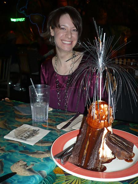 P1020339.JPG - We shared a Valcano for desert.