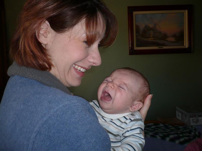 P1000299.JPG - Aunt Bekah holding an upset Kalin.