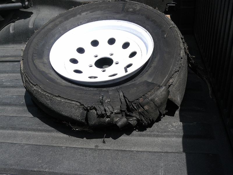 P1010723.JPG - The flat...