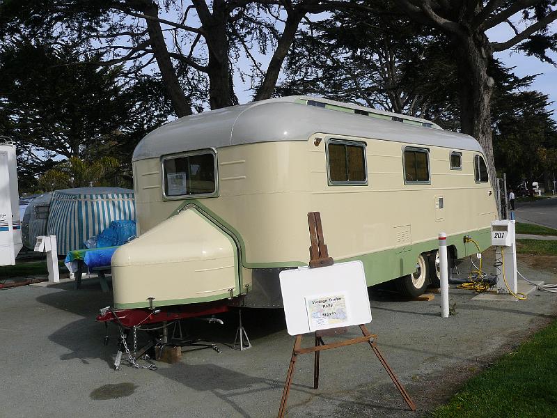 P1010757.JPG - The First Annual Vintage Trailer Rally arrived to fill all the empty sites.
