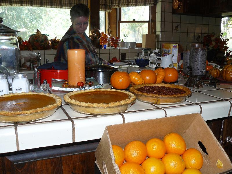 P1020563.JPG - Thanksgiving- Webb Rd.