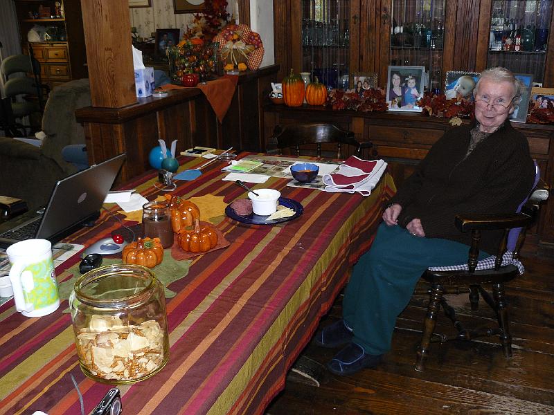 P1020564.JPG - Thanksgiving- Webb Rd.