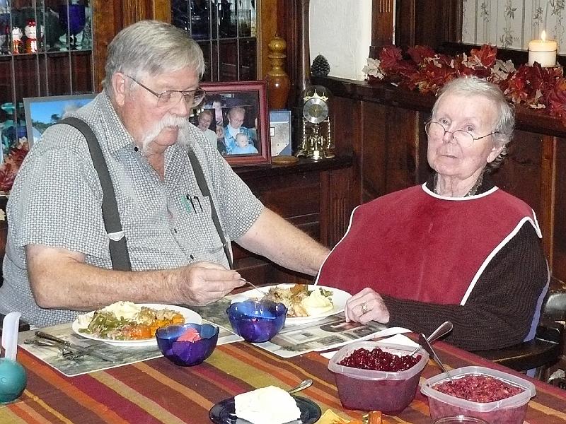 P1020575.JPG - Thanksgiving- Webb Rd.