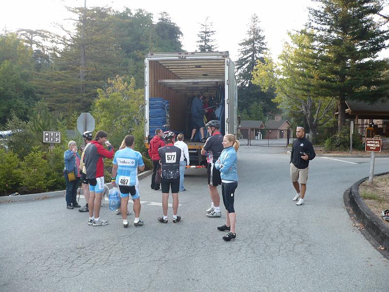 P1040687.JPG - Waiting for our bikes to be unloaded.