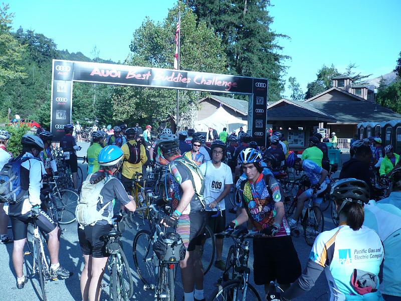 P1040692.JPG - Getting ready to head out.