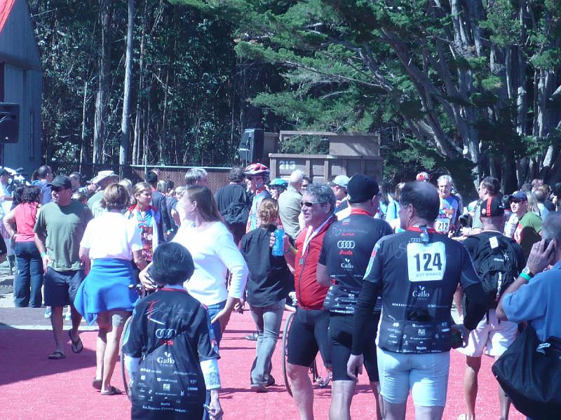 P1040714.JPG - finish area chaos