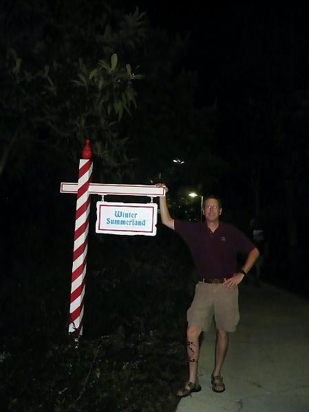 P1050765.JPG - Winter Summerland Minature Golf Course