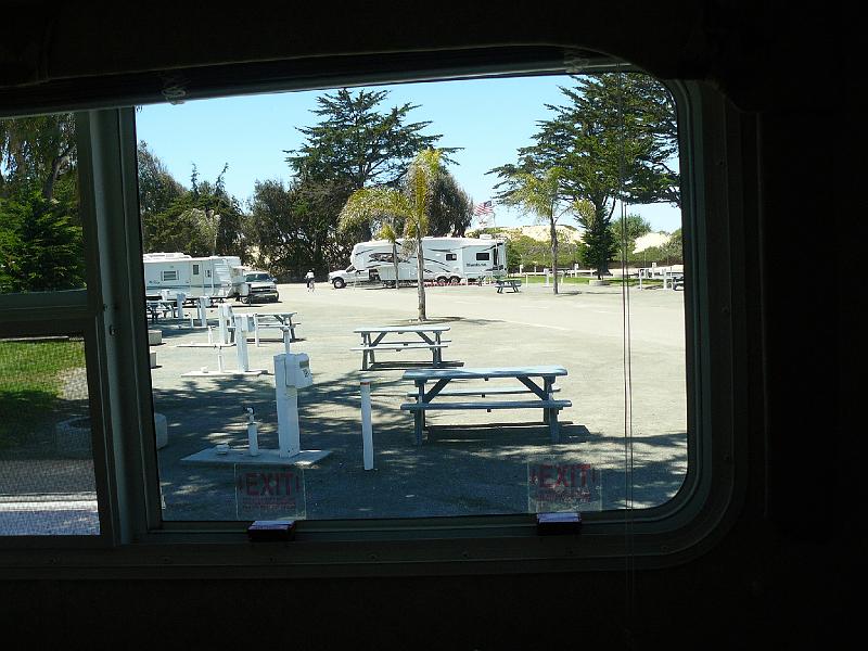 P1030771.JPG - We have some elbow room on Wednesday.