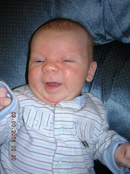 DSCN4844.JPG - Kalin gives a 'smile'